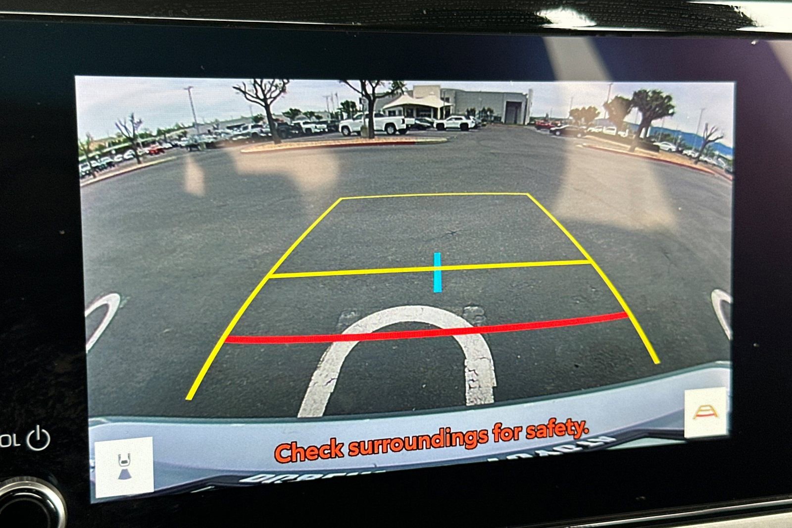 Used 2025 Toyota Camry LE image 21