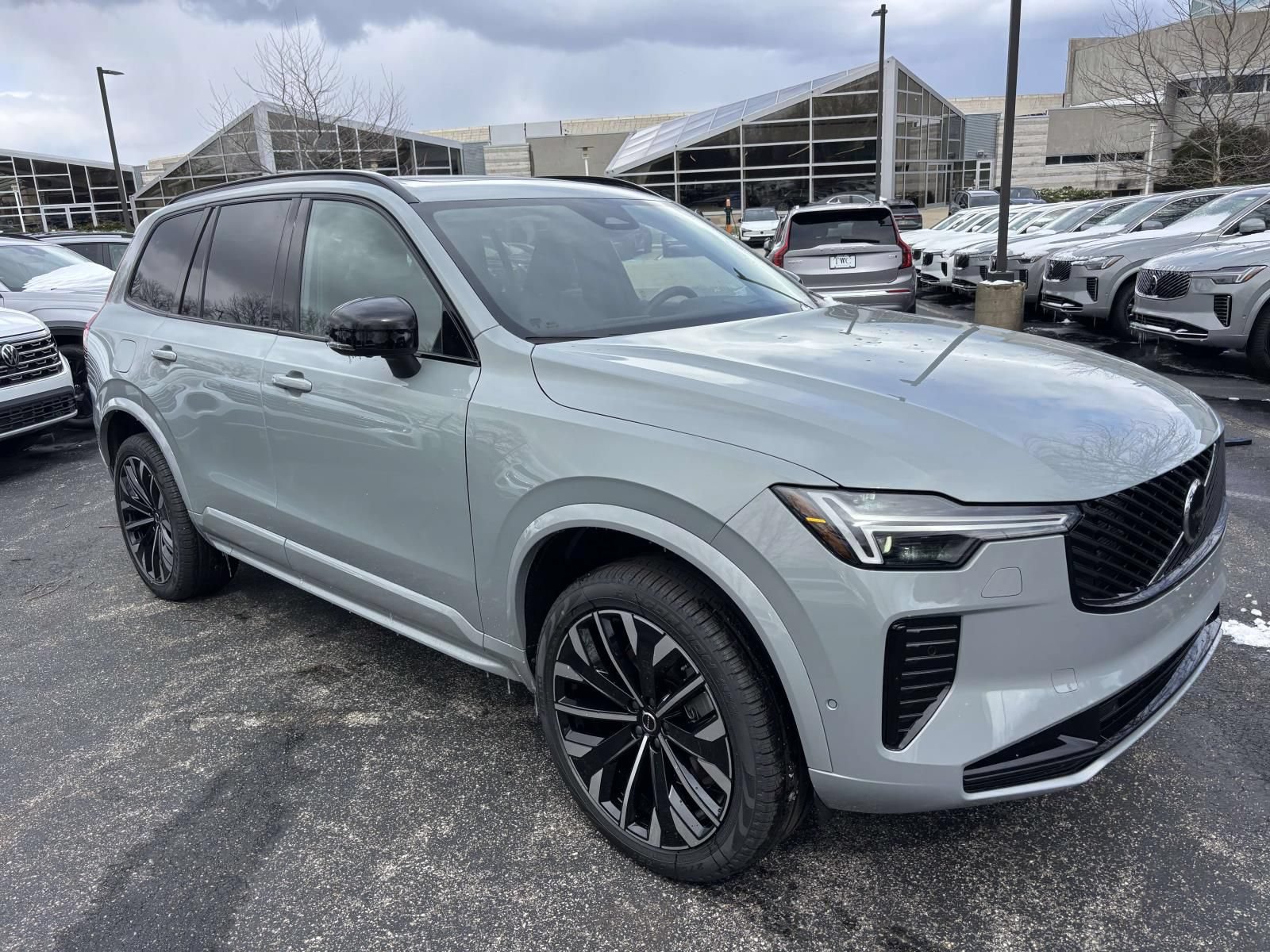 New 2026 Volvo XC90 B6 Ultra w/ Protection Package Premier AWD/4WD image 3
