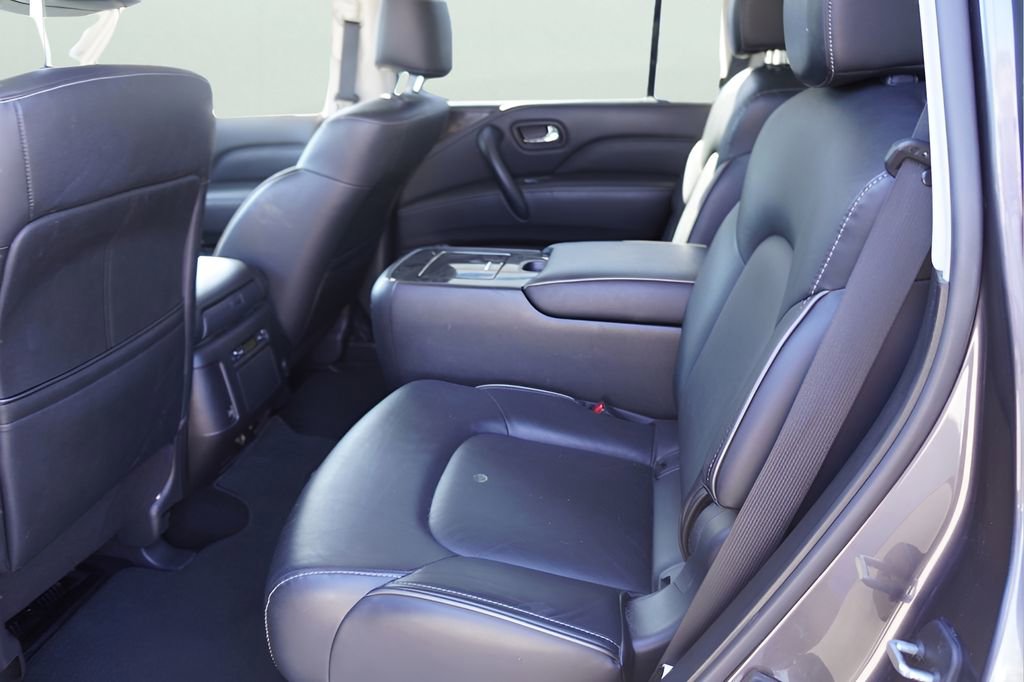 Used 2024 INFINITI QX80 Luxe image 10