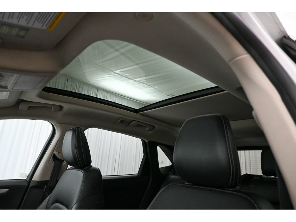 Used 2020 Ford Escape SEL AWD/4WD image 13
