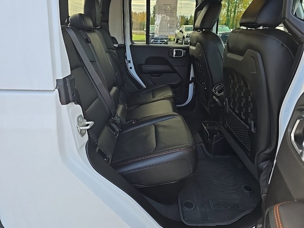 Used 2023 Jeep Gladiator Mojave w/ Trailer Tow Package image 27