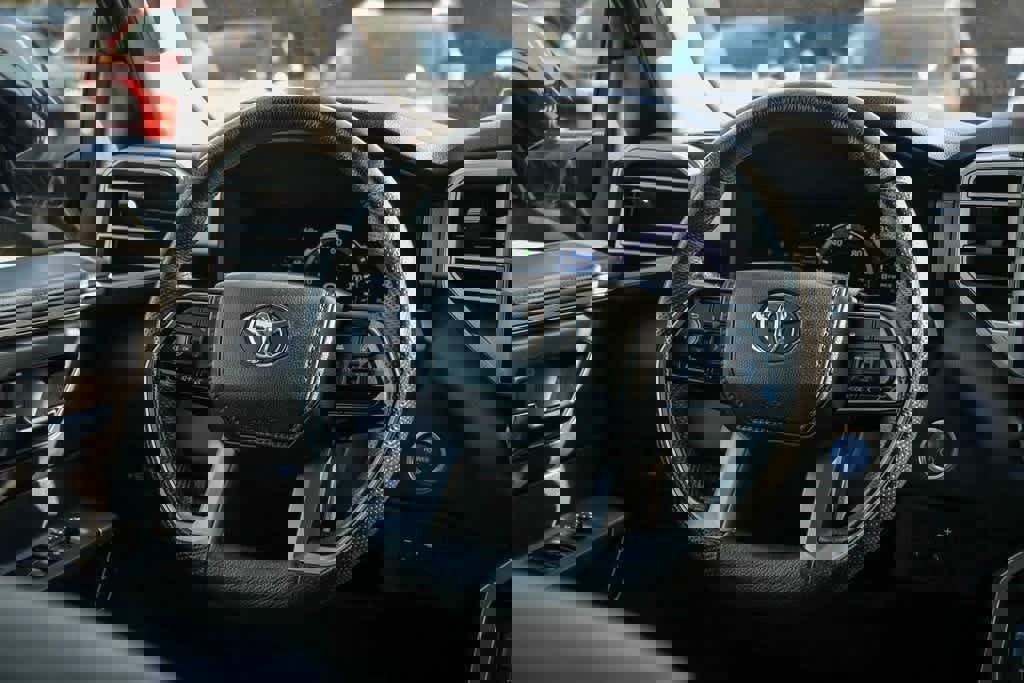 Used 2023 Toyota Sequoia Limited image 14