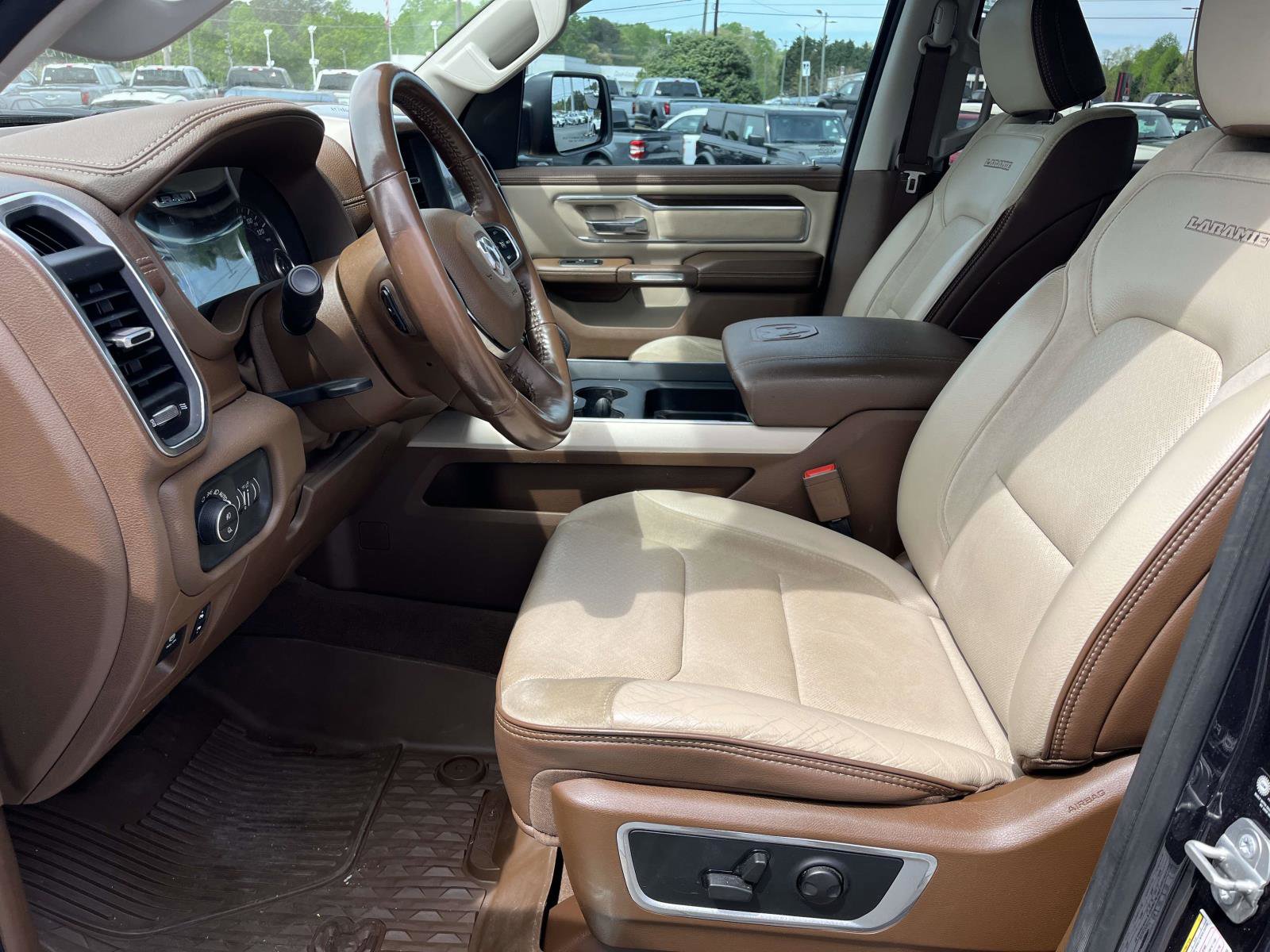 Used 2022 RAM 1500 Laramie image 13