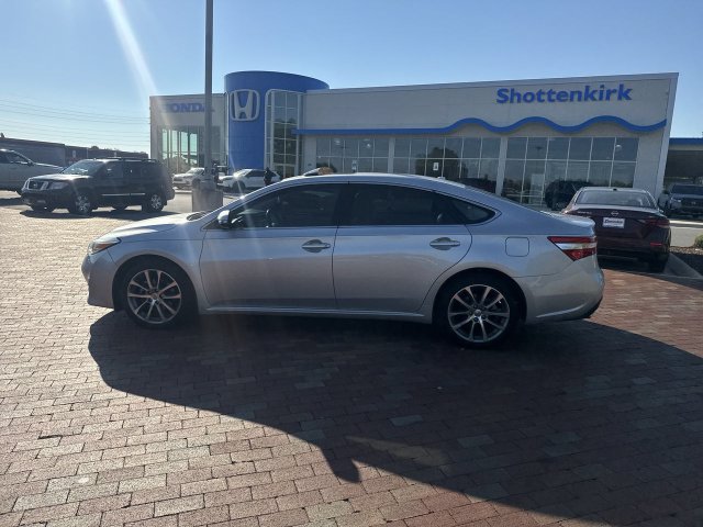 Used 2014 Toyota Avalon XLE Touring FWD image 33