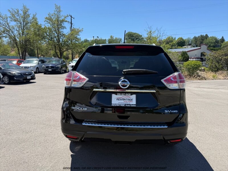 Used 2015 Nissan Rogue SV w/ SV Premium Package AWD/4WD image 6
