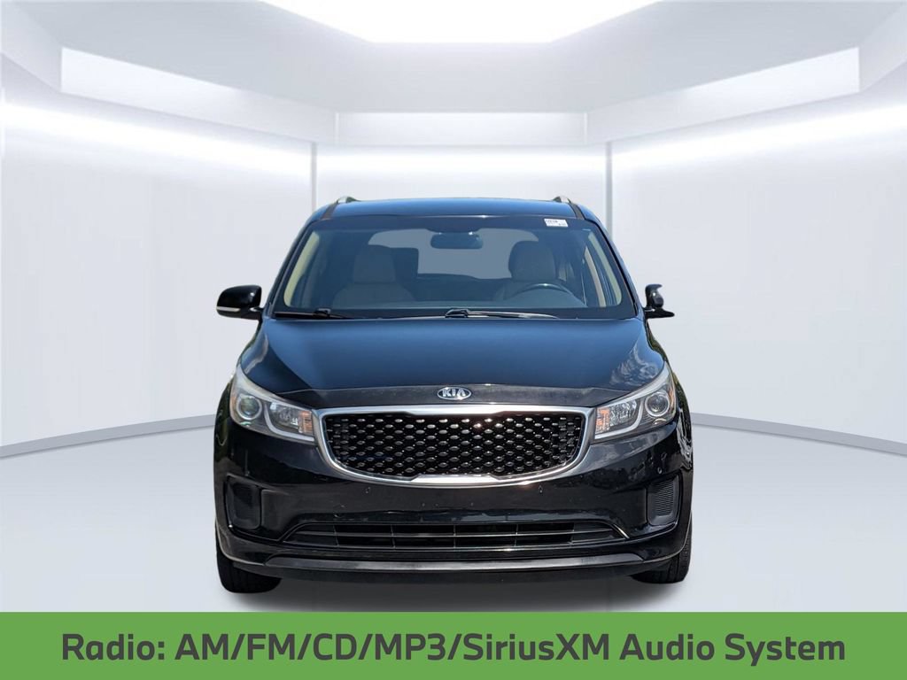 Used 2017 Kia Sedona LX w/ LX Essentials Premium Package FWD image 12