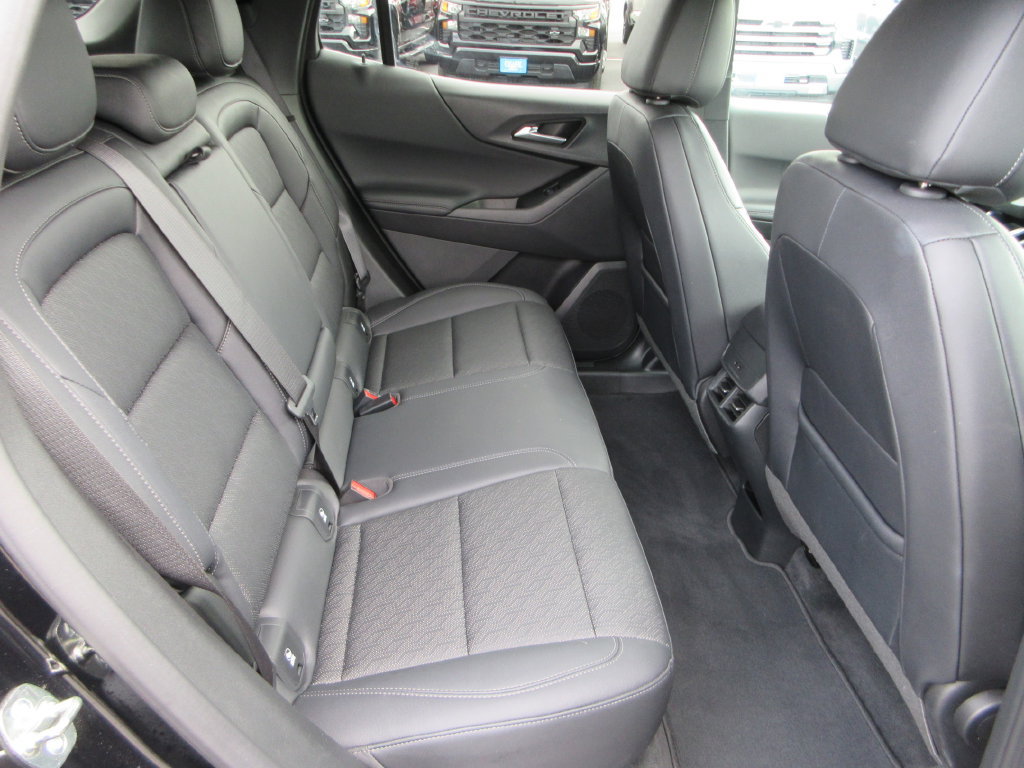 Certified 2026 Chevrolet Equinox LT w/ Convenience Package II AWD/4WD image 18