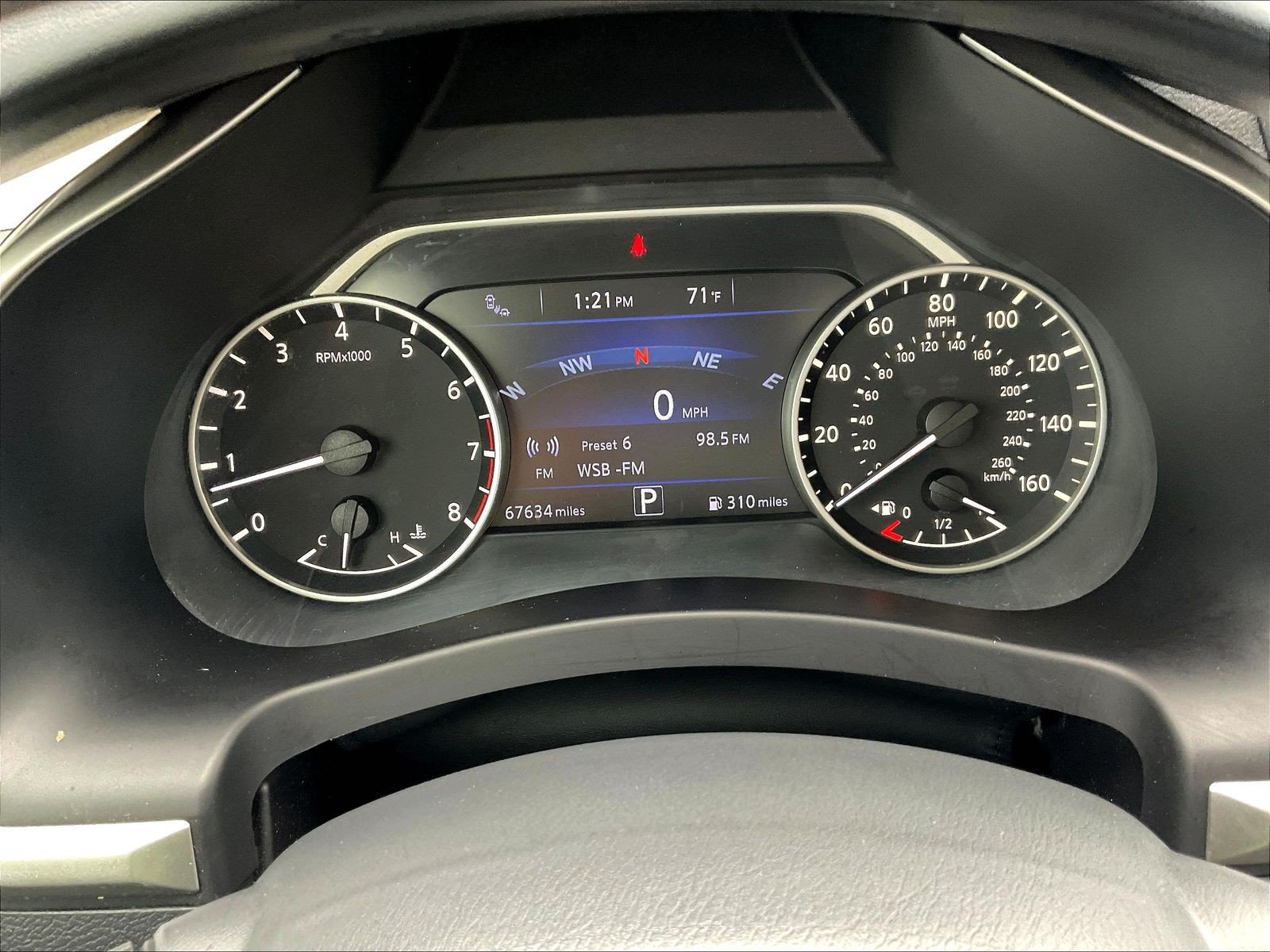 Used 2017 Nissan Murano Platinum w/ Platinum Technology Package FWD image 15