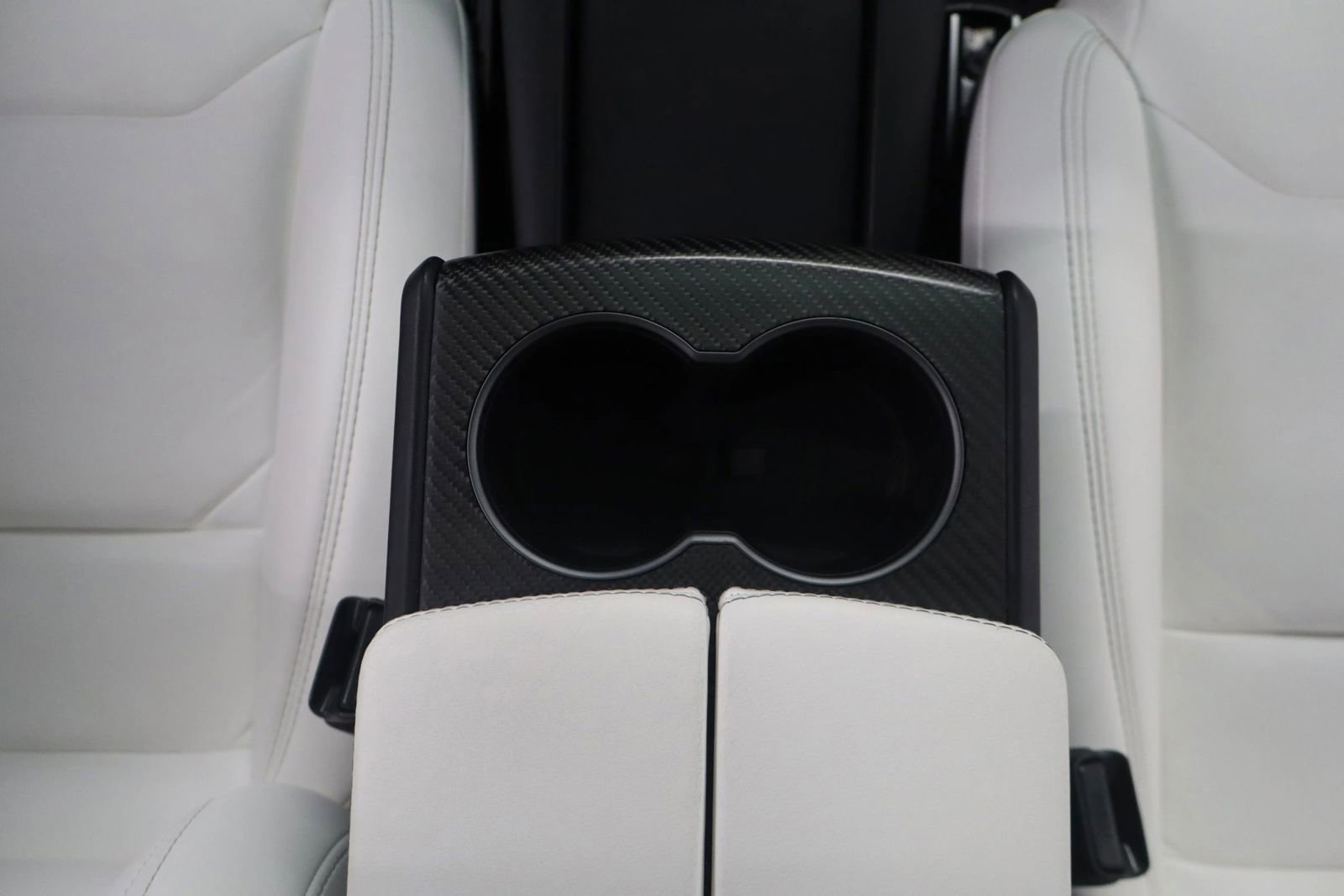 Used 2018 Tesla Model X 100D image 30