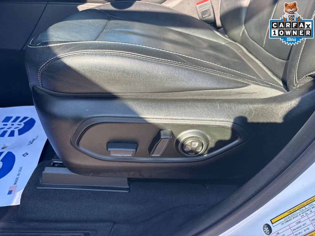 Used 2023 Jeep Grand Cherokee Limited image 16