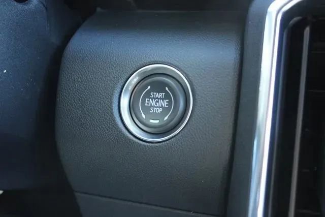 New 2025 GMC Acadia Elevation w/ LPO, Floor Liner Package image 28