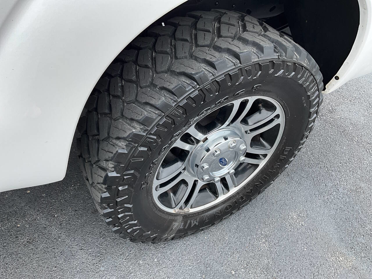 Used 2015 Ford F250 Platinum AWD/4WD image 34