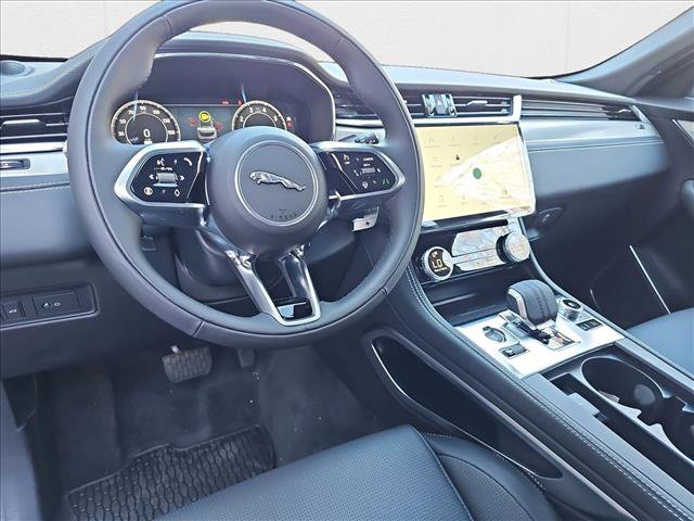 New 2026 Jaguar F-PACE R-Dynamic S image 13