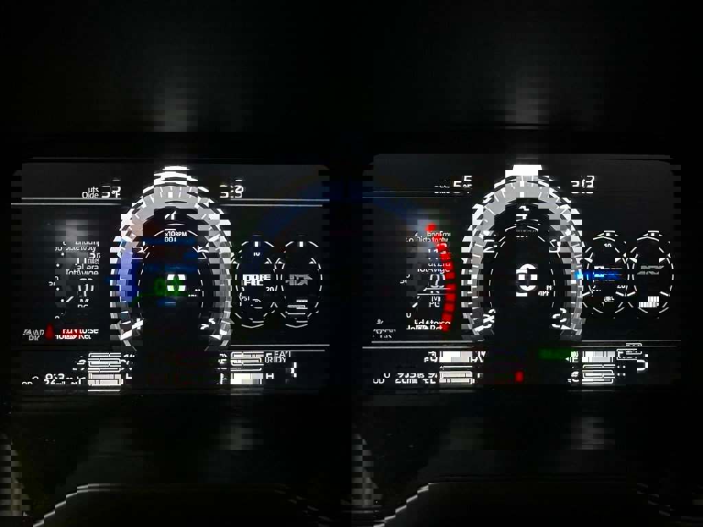 Used 2025 Toyota Sequoia Limited image 24