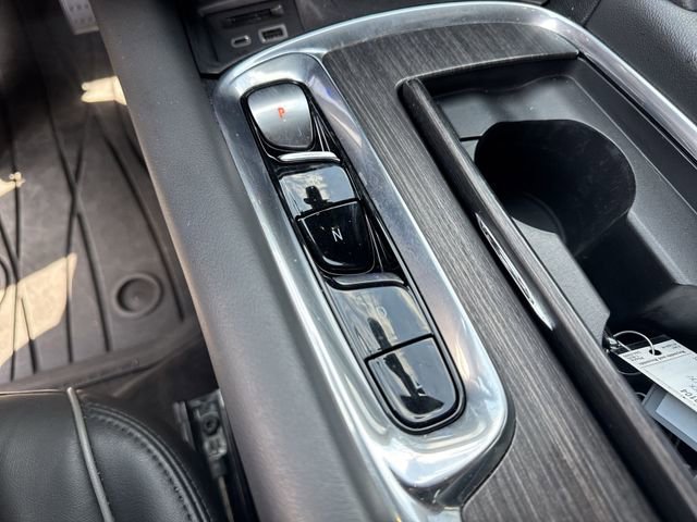 Used 2024 Buick Enclave Avenir w/ Avenir Technology Package image 15