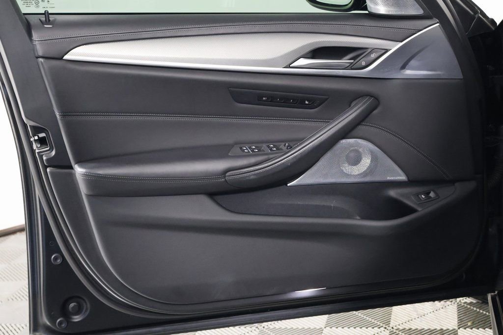 Used 2023 BMW M5 w/ Competition Package image 12