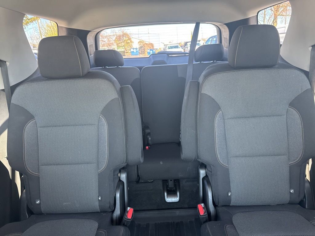 Used 2020 Chevrolet Traverse LT image 7