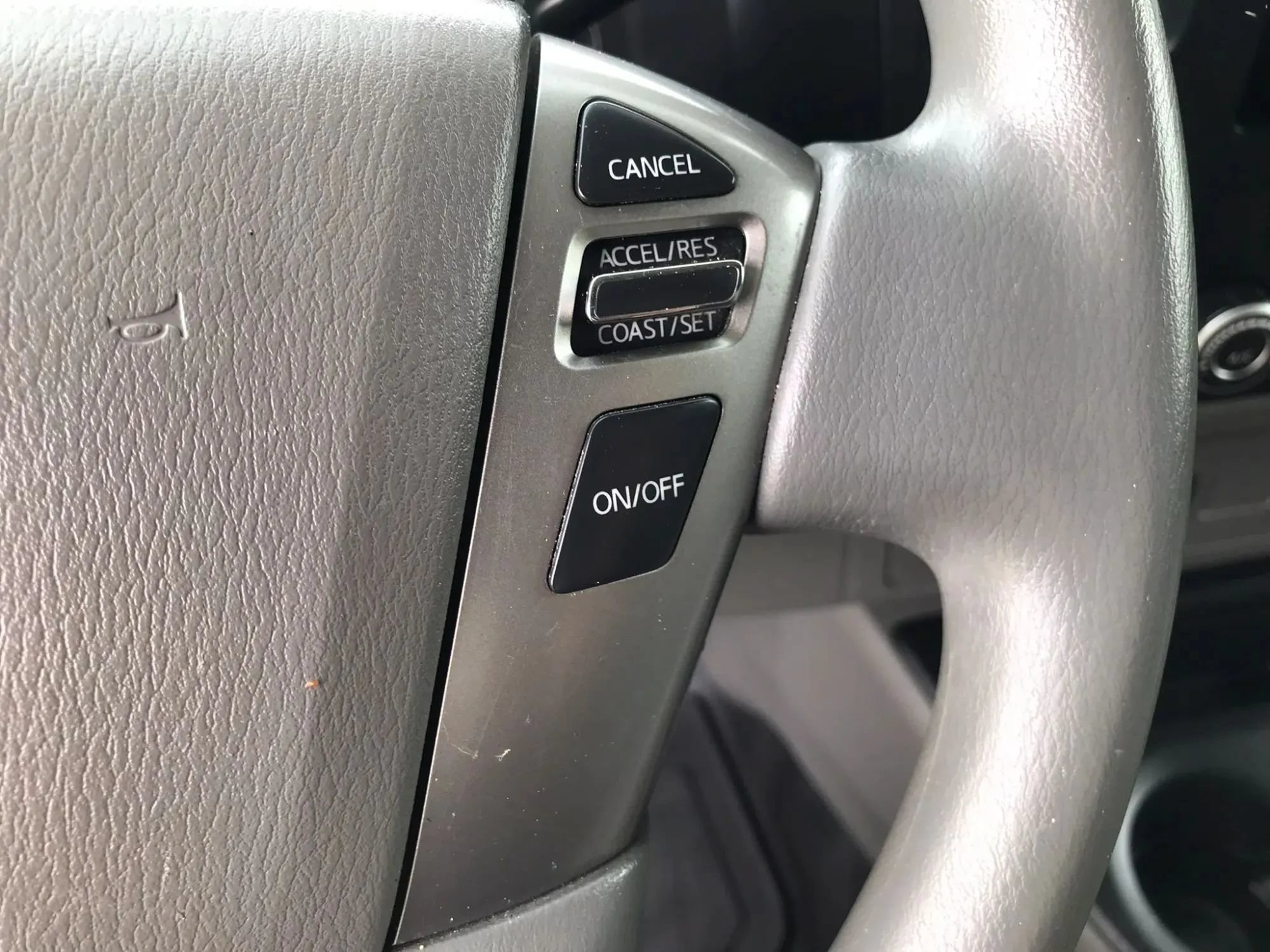 Used 2018 Nissan NV 2500 SV w/ Navigation Package RWD image 19