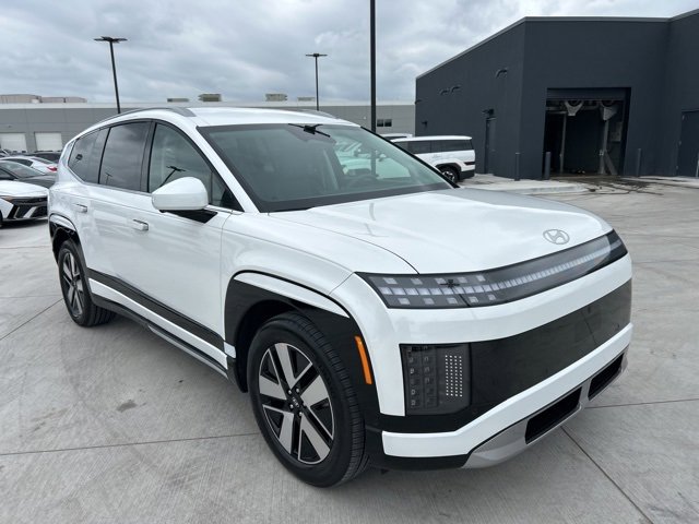 New 2026 Hyundai Ioniq 9 SEL image 3