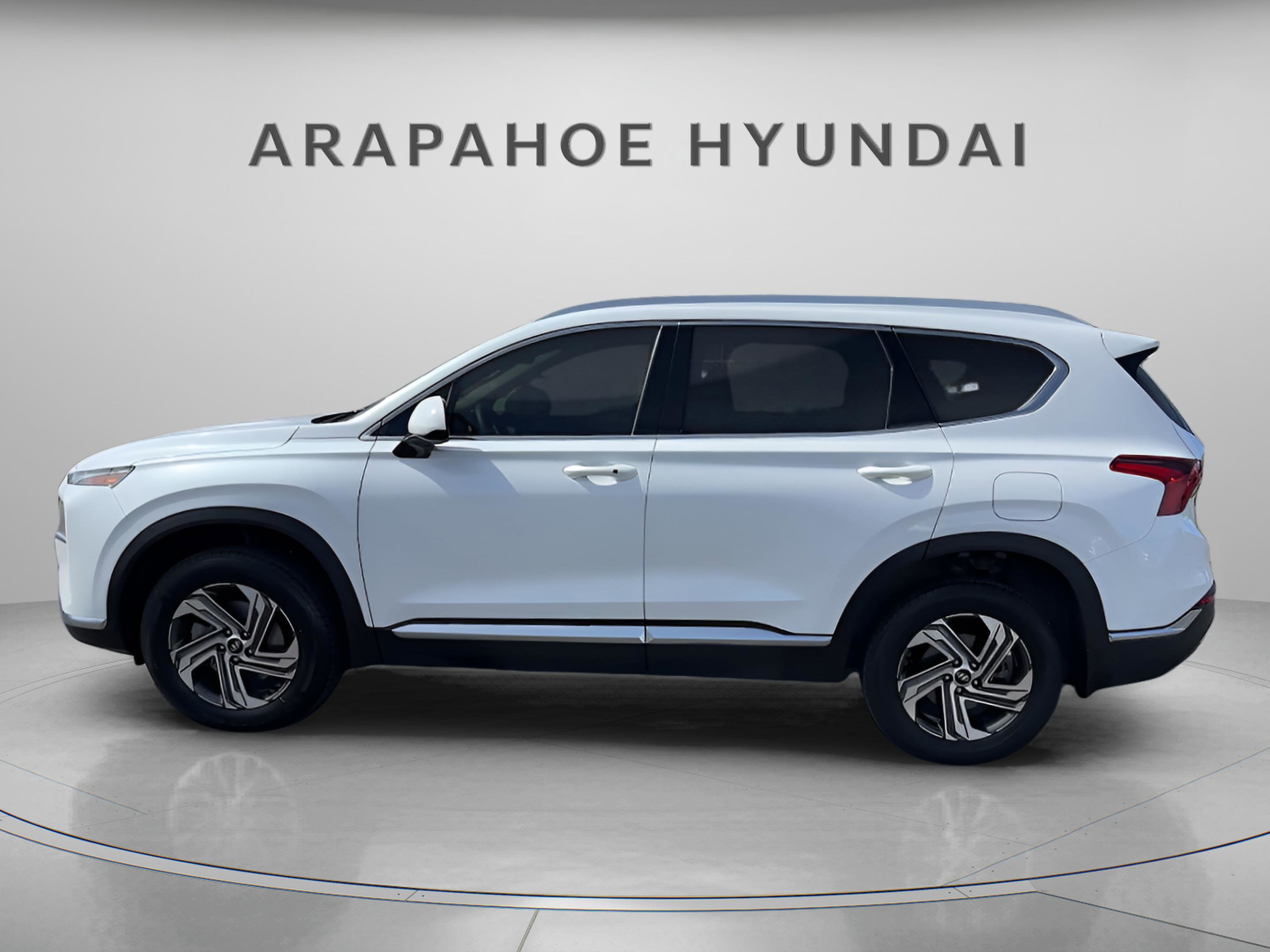 Used 2022 Hyundai Santa Fe SEL image 2