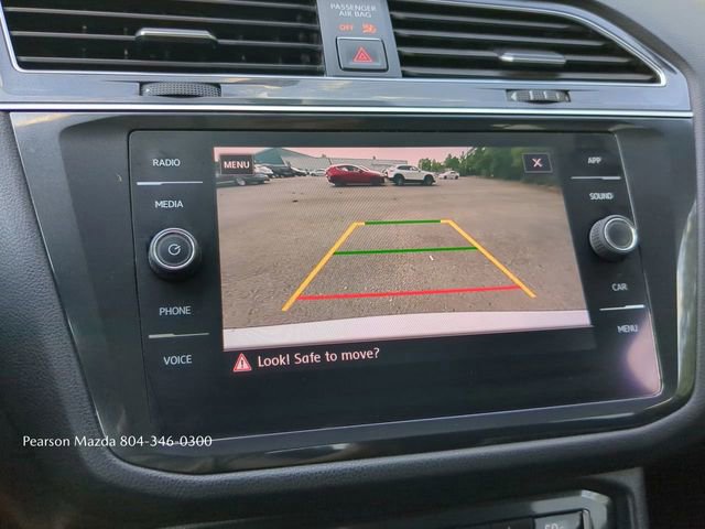 Used 2018 Volkswagen Tiguan SE w/ Panoramic Sunroof Package AWD/4WD image 21