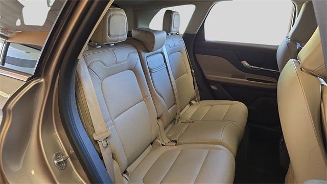 Used 2021 Lincoln Corsair AWD w/ Equipment Group 101A image 17