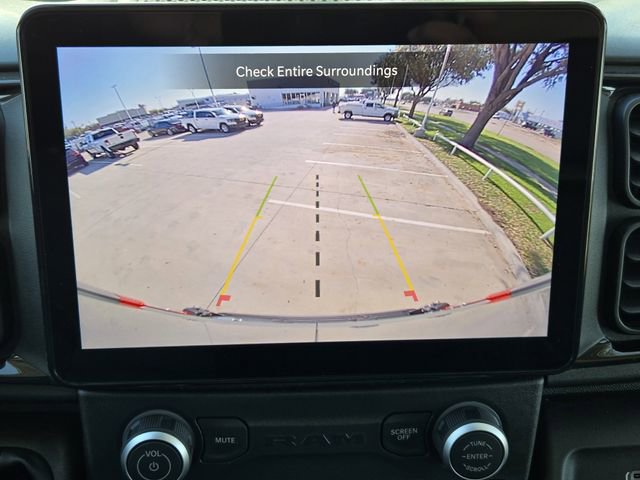 Used 2025 RAM ProMaster 2500 w/ Premium Convenience Group image 18