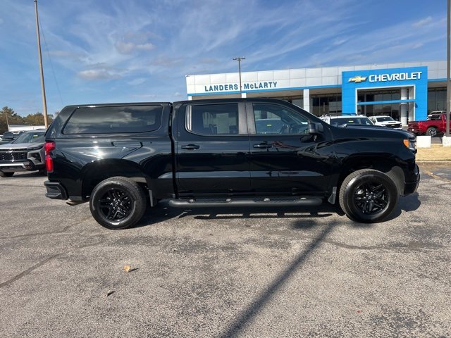 Used 2024 Chevrolet Silverado 1500 LT Trail Boss image 2