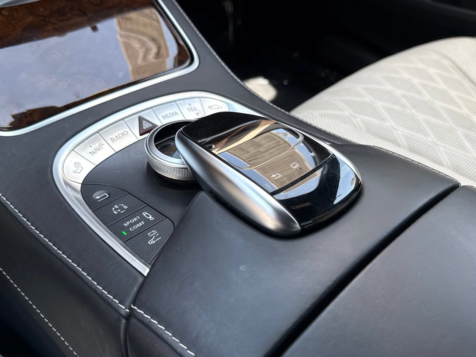 Used 2015 Mercedes-Benz S 550e Plug-In Hybrid Sedan image 32