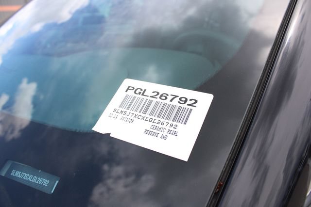 Used 2020 Lincoln Aviator Reserve w/ Elements Package Plus AWD/4WD image 39