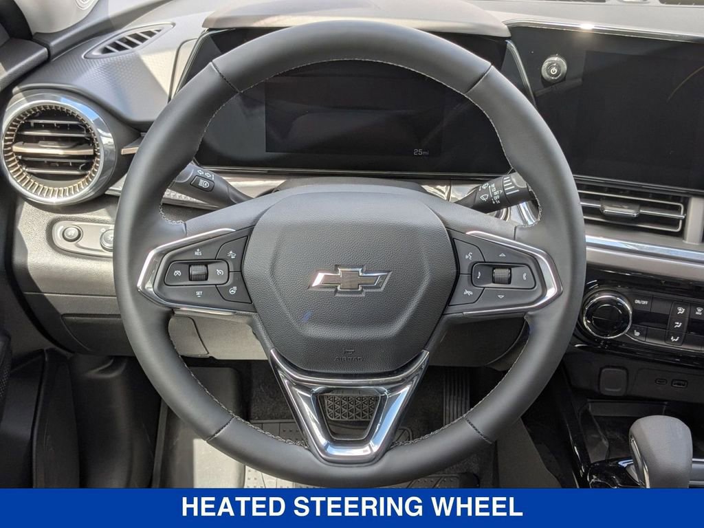 New 2026 Chevrolet Trax ACTIV w/ Sunroof Package FWD image 16