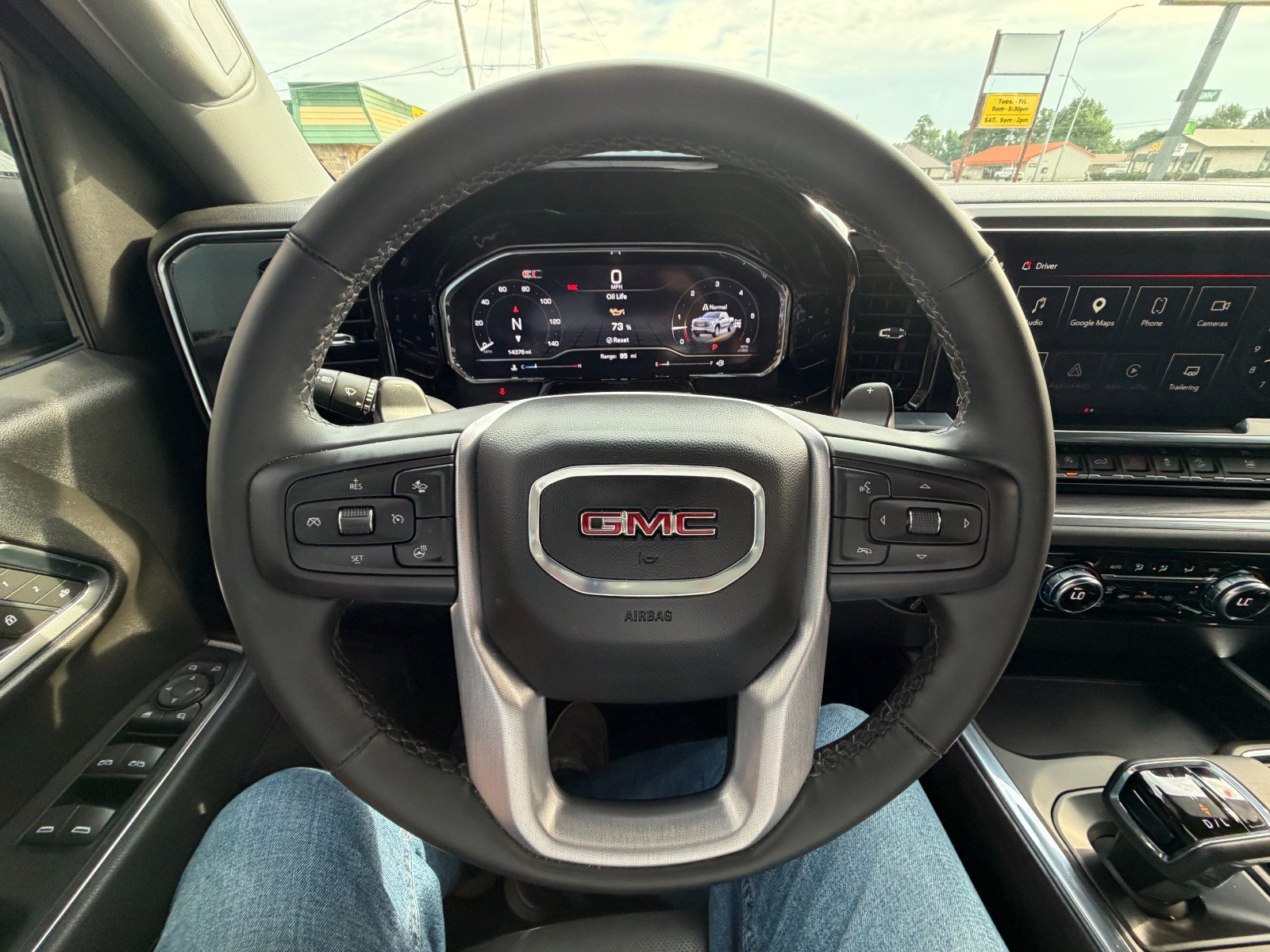 Used 2025 GMC Sierra 1500 SLT w/ SLT Premium Plus Package AWD/4WD image 15