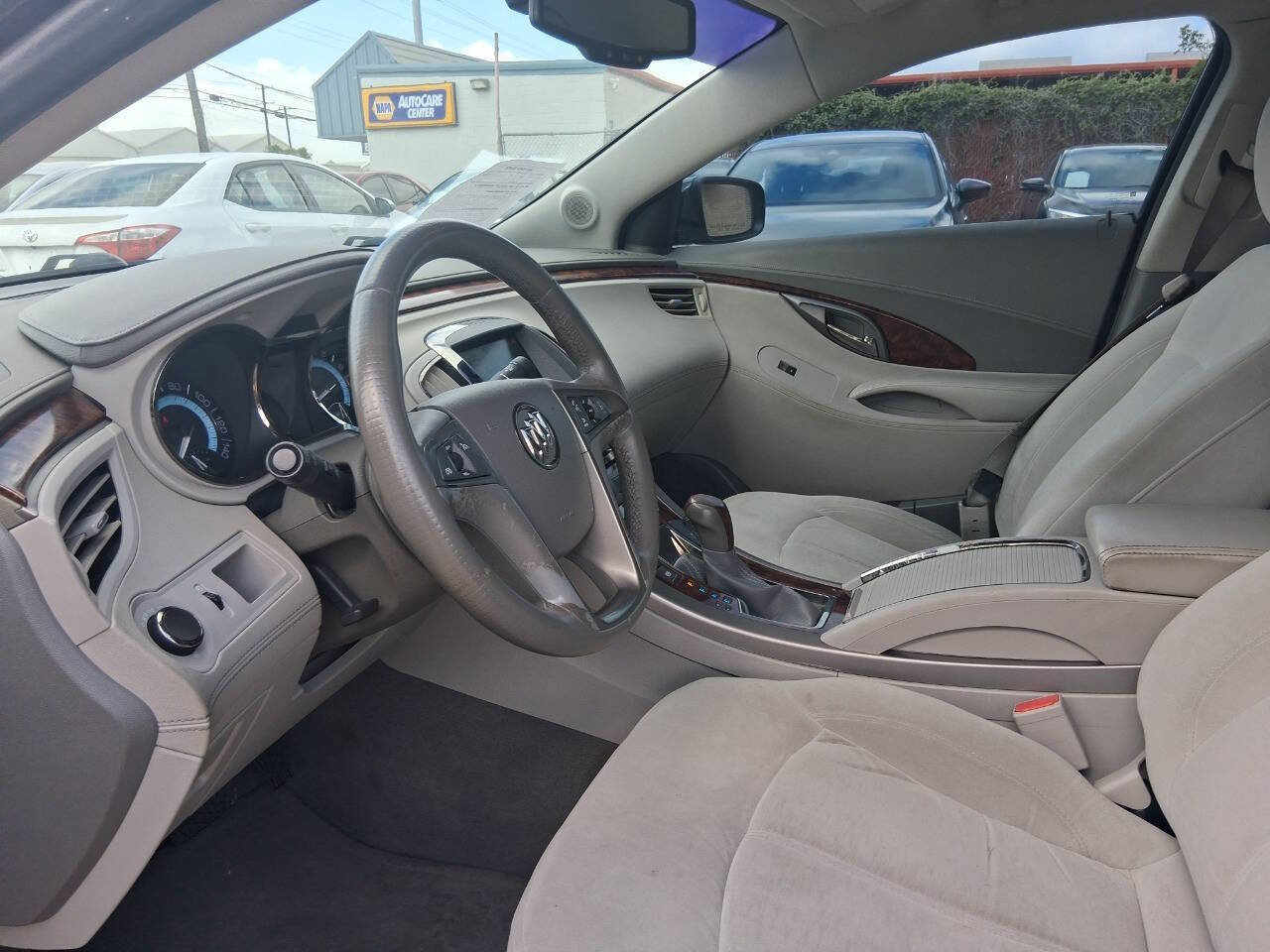 Used 2013 Buick LaCrosse image 12