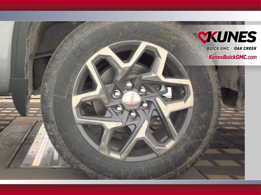 New 2026 GMC Sierra 1500 SLE w/ Preferred Package image 13