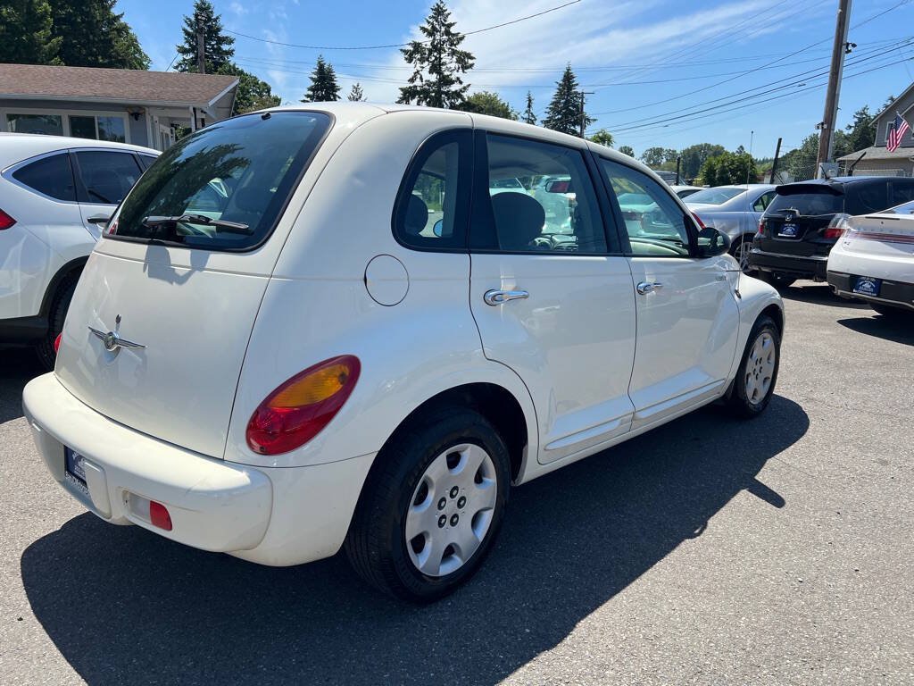 Used 2004 Chrysler PT Cruiser w/ PWR Convenience Group FWD image 10