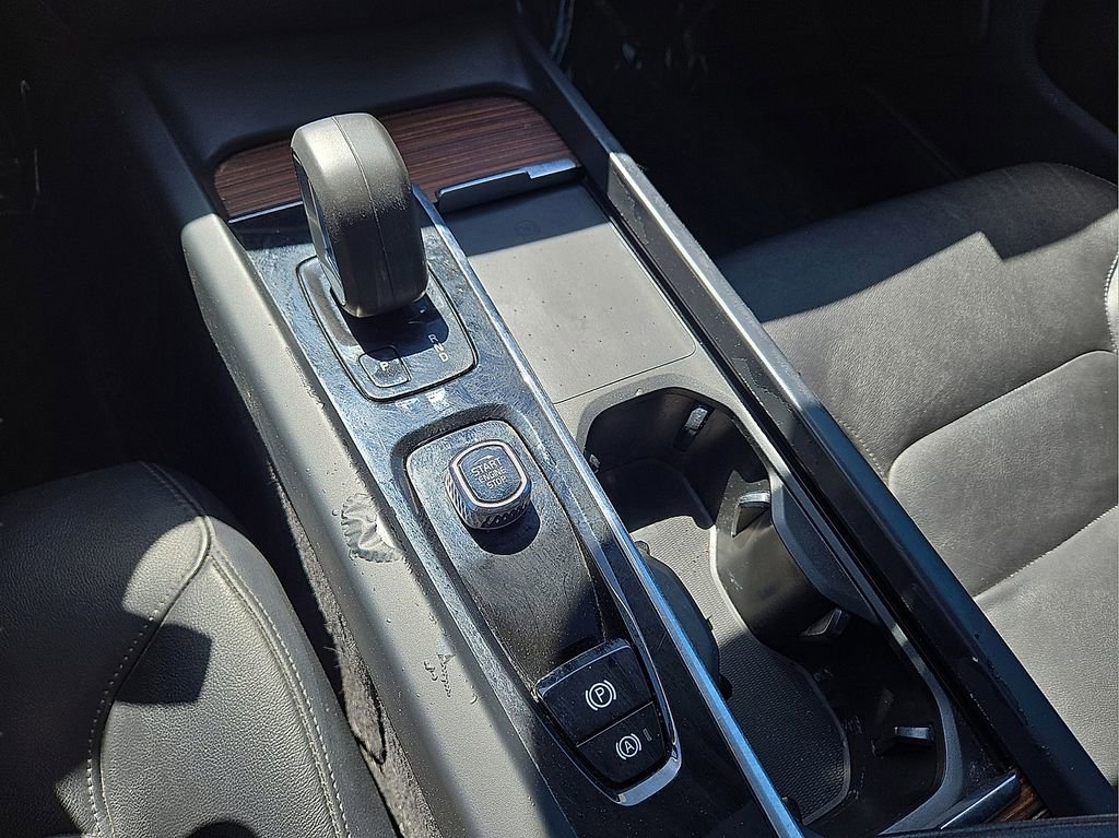 Used 2022 Volvo S60 B5 Momentum image 28