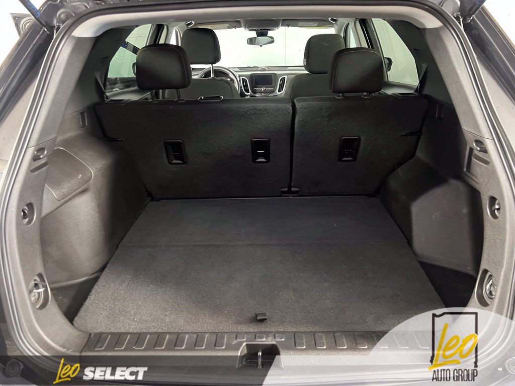 Used 2019 Chevrolet Equinox LS w/ LS Convenience Package AWD/4WD image 17