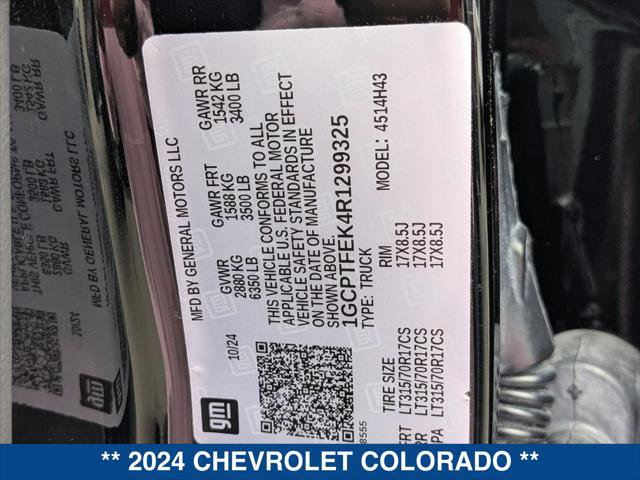 Used 2024 Chevrolet Colorado ZR2 w/ ZR2 Bison Edition AWD/4WD image 25