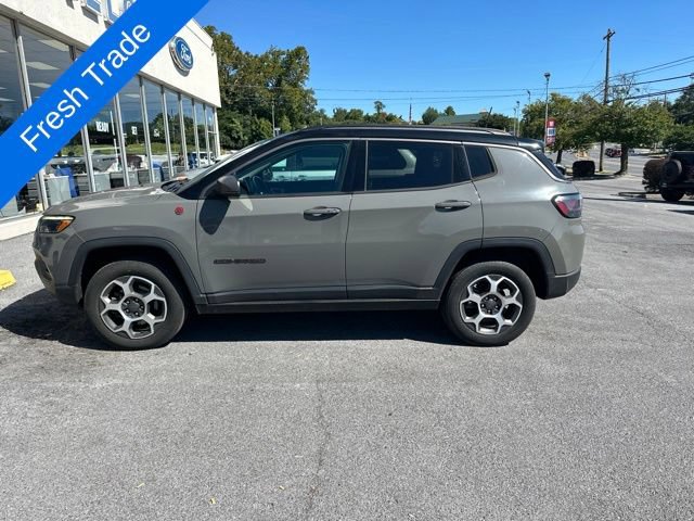 Used 2022 Jeep Compass Trailhawk w/ Trailhawk Elite Group AWD/4WD image 1