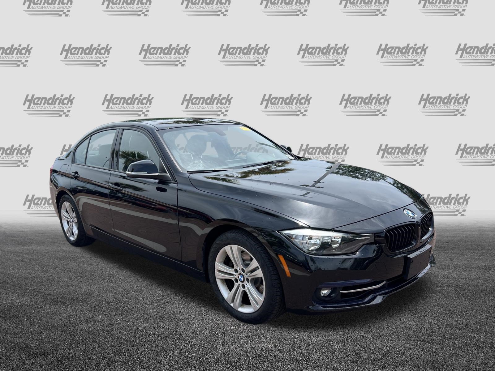 Used 2016 BMW 328i xDrive Sedan AWD/4WD image 2