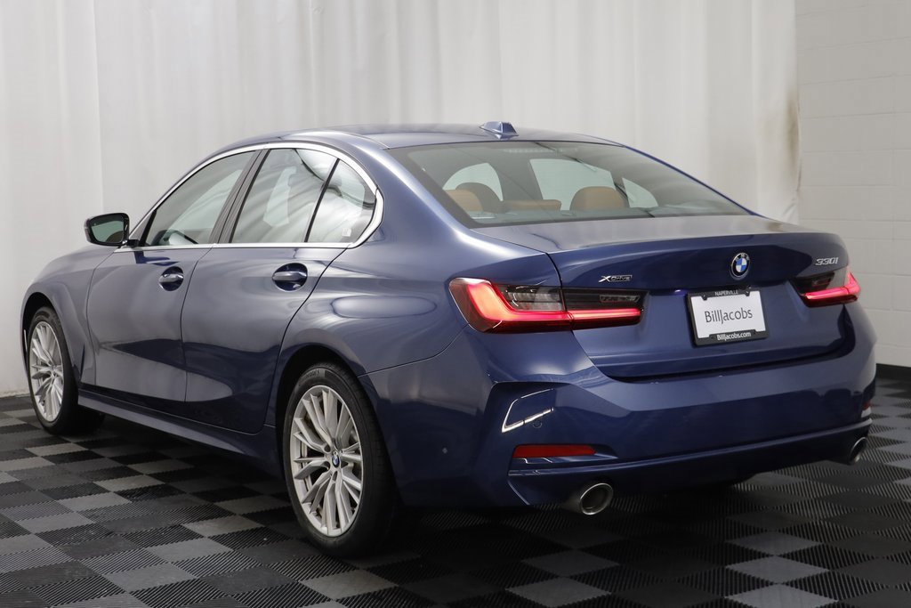 Certified 2024 BMW 330i xDrive Sedan w/ Premium Package image 15