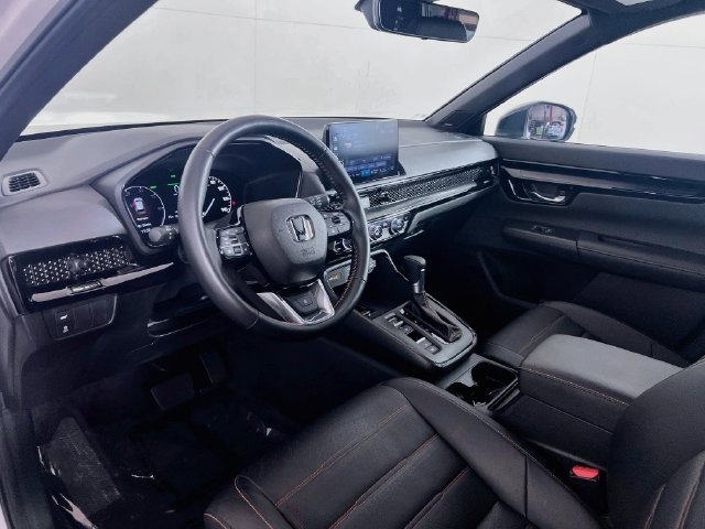 Certified 2025 Honda CR-V Sport Touring image 9