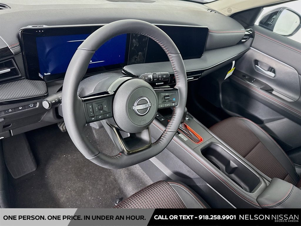 New 2026 Nissan Kicks SR w/ SR Premium Package FWD image 9