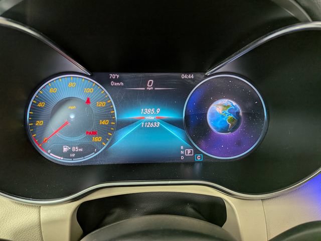 Used 2021 Mercedes-Benz GLC 300 4MATIC image 4