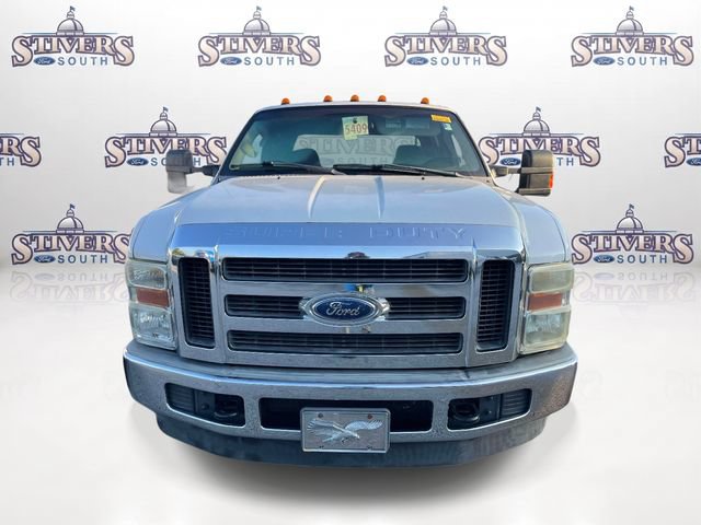 Used 2010 Ford F350 XLT AWD/4WD image 2