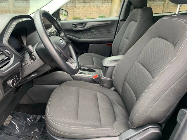 Certified 2025 Ford Escape Active AWD/4WD image 12
