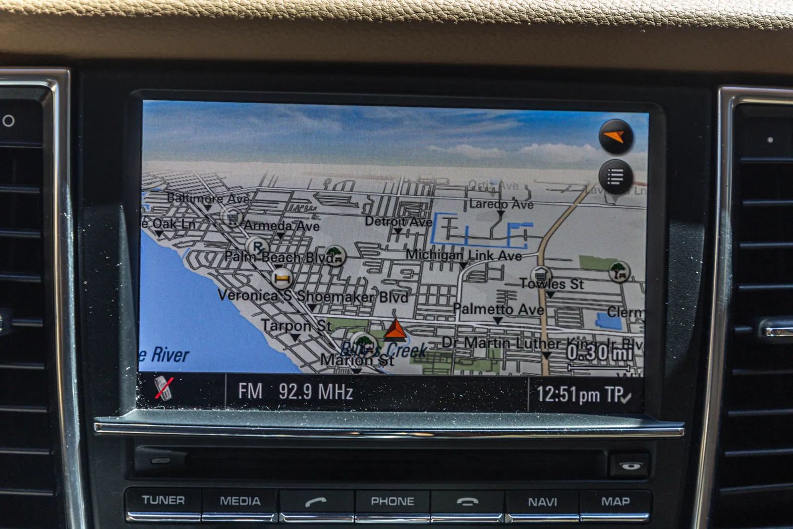 Used 2012 Porsche Panamera S RWD image 90
