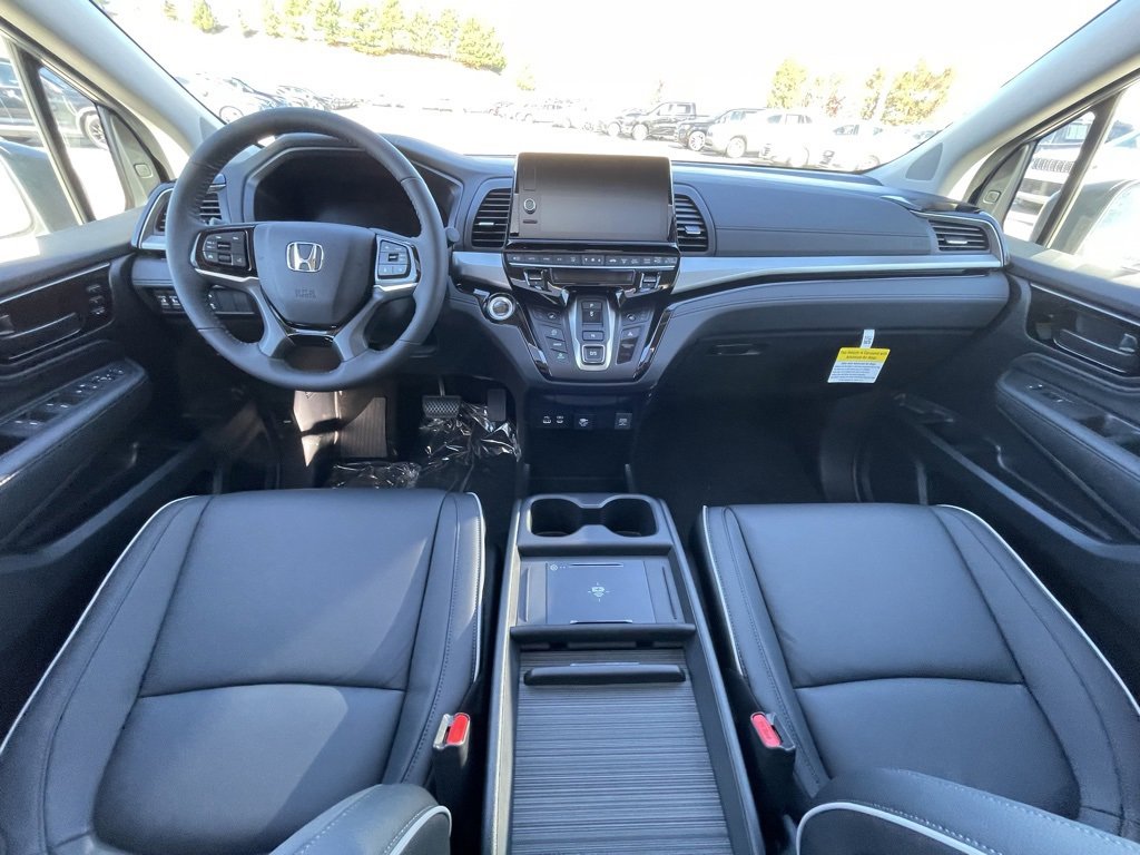New 2026 Honda Odyssey Touring image 29