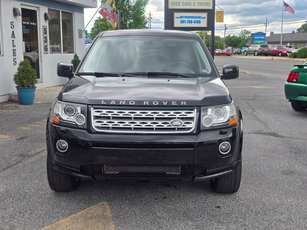 Used 2014 Land Rover LR2 HSE AWD/4WD image 2