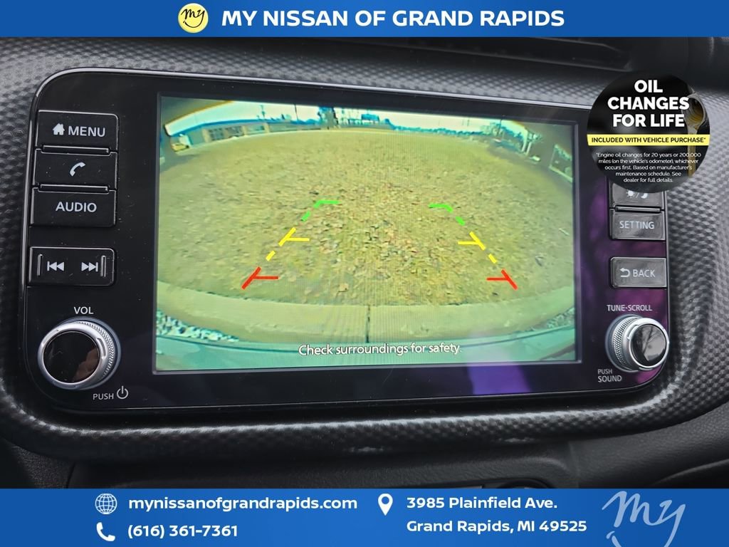 Used 2024 Nissan Kicks SV image 23